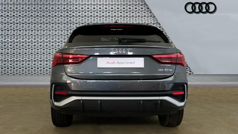 Audi Q3 35 TFSI S Line 5dr Petrol Estate